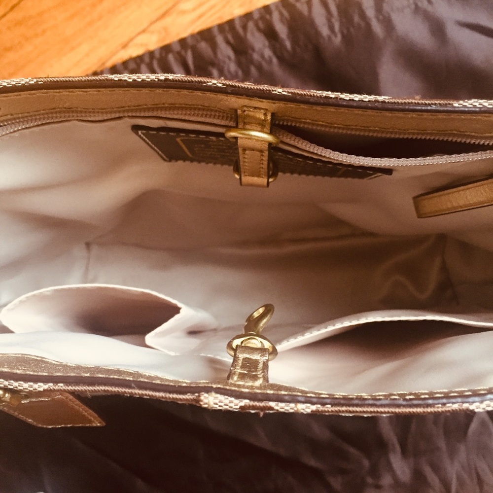 Coach Gold and Tan Tote Bag - Picture 4 of 8